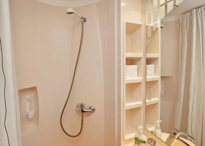 Snowflake B 24 By Interhome *